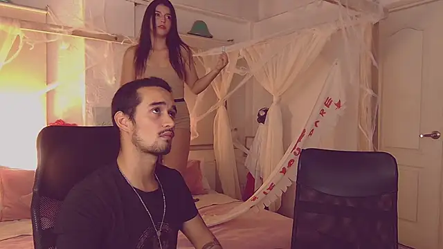 Laila asher online show from October 25, 2025, 7:07 am