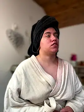 Noa Todokoro online show from November 20, 2025, 3:02 pm