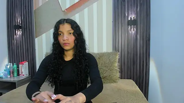 LittleeStar online show from June 6, 2026, 11:48 am