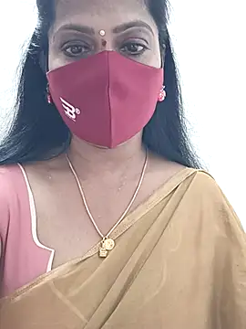 shivani27 online show from November 28, 2025, 1:44 pm