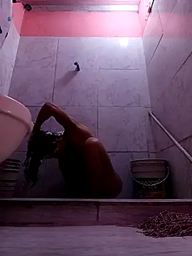 translatina777 online show from April 4, 2026, 11:00 pm