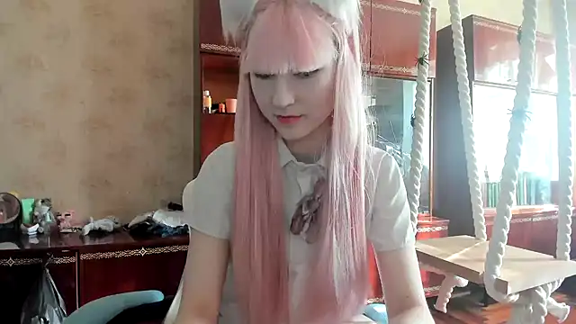 Snapshot of kioshi_kiss chatting on November 3, 2025, 11:36 am kioshi kiss online show from November 3, 2025, 11:36 am