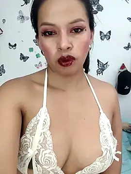 AntonelaMorriz online show from May 26, 2026, 10:13 am
