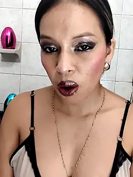 AntonelaMorriz online show from April 2, 2026, 7:59 am