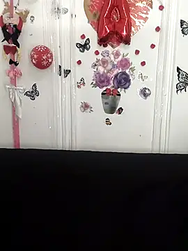 Snapshot of AntonelaMorriz chatting on February 10, 2026, 8:57 am AntonelaMorriz online show from February 10, 2026, 8:57 am