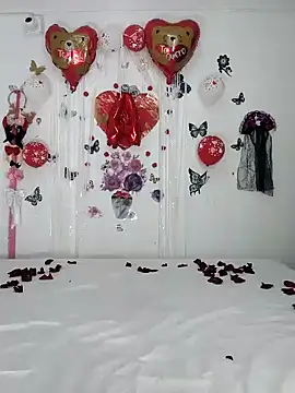 Snapshot of AntonelaMorriz chatting on February 9, 2026, 8:45 am AntonelaMorriz online show from February 9, 2026, 8:45 am