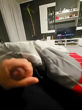 Snapshot of Bog_dan123 chatting on October 4, 2025, 10:33 pm Bog dan123 online show from October 4, 2025, 10:33 pm