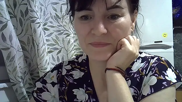 Krystal 82 online show from January 10, 2026, 9:21 pm