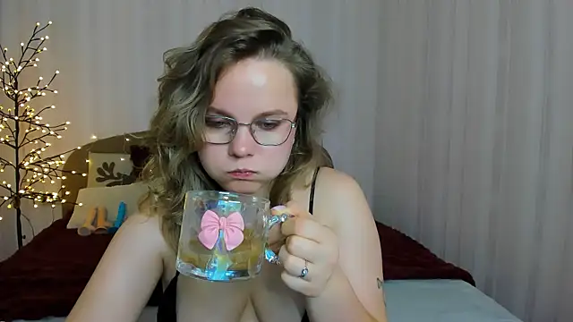 milalapka online show from November 28, 2025, 2:23 am