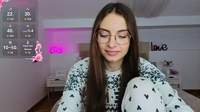 Real cutie1 online show from October 11, 2025, 9:05 pm