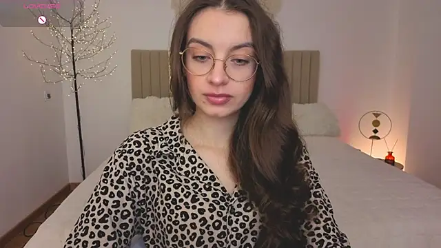 Snapshot of Real_cutie1 chatting on April 30, 2026, 1:07 pm Real cutie1 online show from April 30, 2026, 1:07 pm