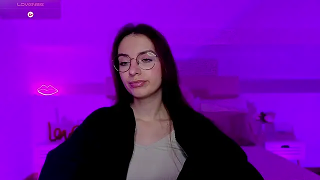 Real cutie1 online show from November 10, 2025, 8:58 pm