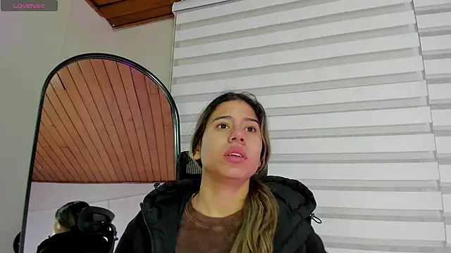 Snapshot of Rachell_criss chatting on December 21, 2025, 4:03 am Rachell criss online show from December 21, 2025, 4:03 am