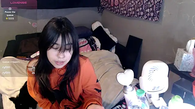 London Ray online show from February 5, 2026, 6:42 am