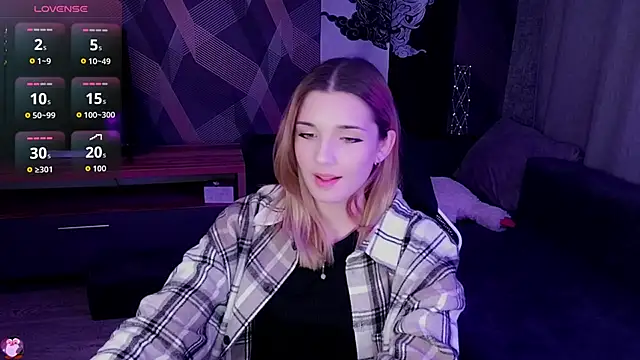 Sandy Belle online show from October 19, 2025, 5:59 pm