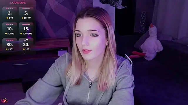 Sandy Belle online show from November 5, 2025, 4:54 pm