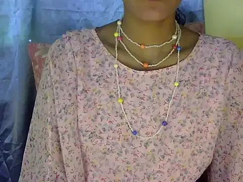 zara Khan0 online show from September 22, 2025, 4:40 am