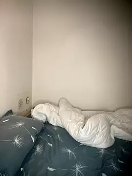 Snapshot of Bella__Booty chatting on October 31, 2025, 10:16 pm Bella Booty online show from October 31, 2025, 10:16 pm