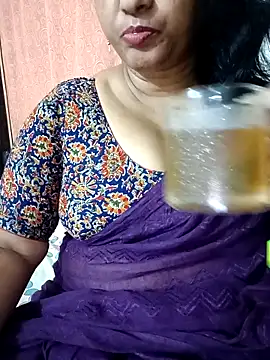 Swetyhoney online show from September 18, 2025, 11:13 am