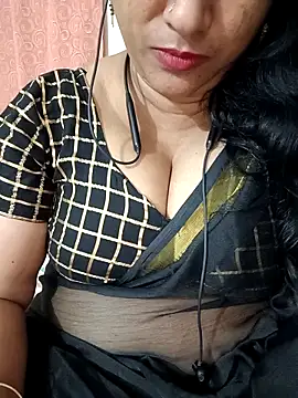 Swetyhoney online show from October 4, 2025, 6:09 pm