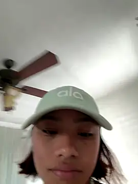 Snapshot of Nia_Desire chatting on November 20, 2025, 9:04 pm Nia Desire online show from November 20, 2025, 9:04 pm