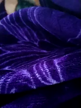 saneer69tew online show from May 12, 2026, 4:20 am