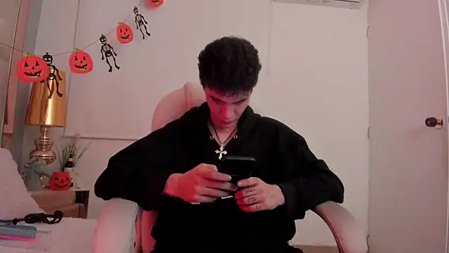 dark sun302 online show from October 23, 2025, 3:27 am