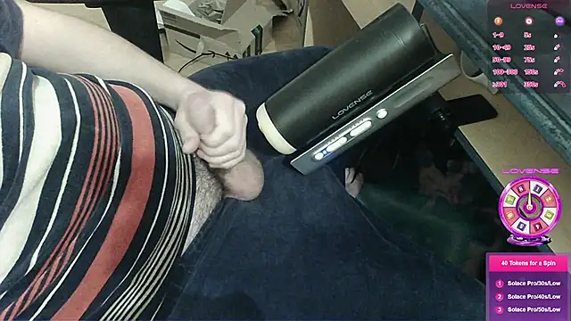 Snapshot of crocbite chatting on February 7, 2026, 11:07 am crocbite online show from February 7, 2026, 11:07 am