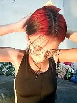 dolliette24 online show from December 16, 2025, 3:33 am