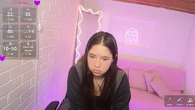 Luaxury tay online show from September 20, 2025, 3:22 am