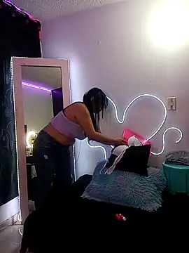 Danniela20 online show from February 13, 2026, 7:30 am