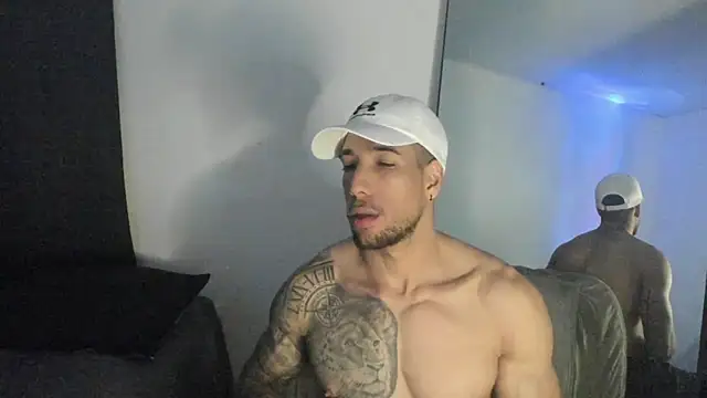 ThiagoLugo online show from March 20, 2026, 5:19 am