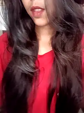 Queen Pooja7 online show from September 18, 2025, 4:43 pm