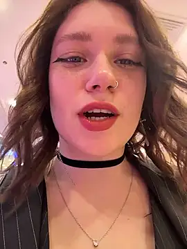 lucy-joy online show from January 16, 2026, 8:29 am