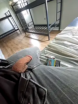 Mahmut4848 online show from November 6, 2025, 1:04 pm