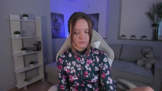 AlicePill online show from October 16, 2025, 2:31 am