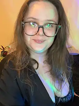 Snapshot of MariaMirabella chatting on April 14, 2026, 9:42 pm MariaMirabella online show from April 14, 2026, 9:42 pm