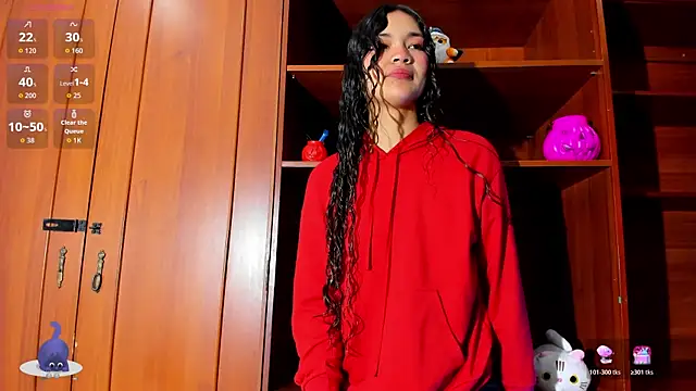 Camilla Miller01 online show from November 29, 2025, 12:49 pm