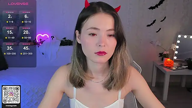 ArleneThomas online show from October 30, 2025, 12:58 pm