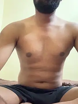 Snapshot of roseypopey chatting on November 14, 2025, 12:58 am roseypopey online show from November 14, 2025, 12:58 am