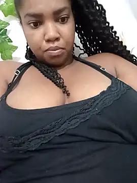 SamaraArtiaga1 online show from November 26, 2025, 11:16 pm