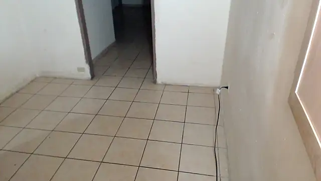 Snapshot of BlondZilla chatting on February 22, 2026, 11:34 am BlondZilla online show from February 22, 2026, 11:34 am