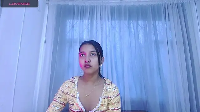 evecherrycs online show from September 20, 2025, 12:21 pm
