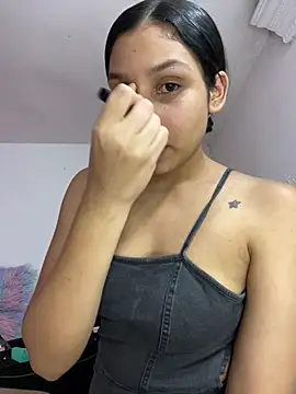 Snapshot of Danny_gonza chatting on February 15, 2026, 7:35 pm Danny gonza online show from February 15, 2026, 7:35 pm