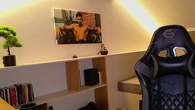 AresSteelX online show from October 21, 2025, 6:51 pm