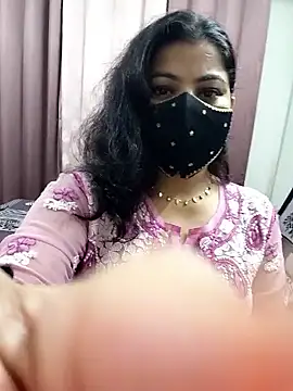 Snapshot of Aavya_007 chatting on September 12, 2025, 4:29 pm Aavya 007 online show from September 12, 2025, 4:29 pm