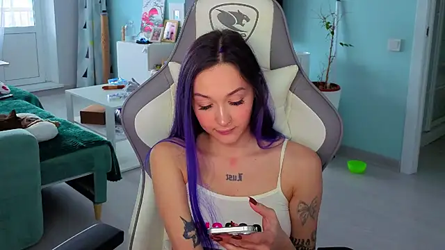 Im suka online show from March 13, 2026, 3:22 am