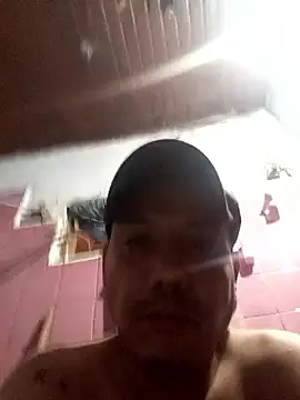 Ridick2025 online show from January 7, 2026, 10:04 pm