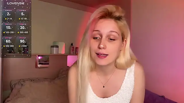  Annabel Myr  online show from September 14, 2025, 11:10 am