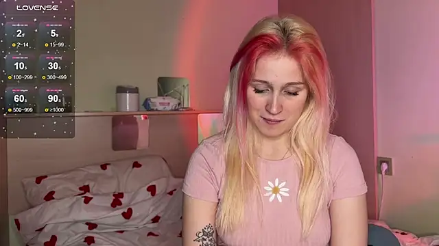  Annabel Myr  online show from November 26, 2025, 11:10 am